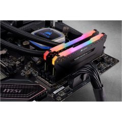 CORSAIR 16GB (2x8GB) Vengeance RGB PRO Siyah 3000MHz CL15 DDR4 Dual Kit Ram