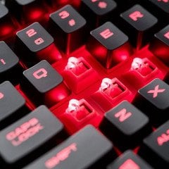 CORSAIR K68 Cherry MX Red Türkçe Mekanik Gaming Klavye